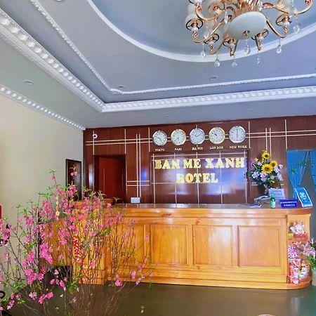 Отель Khach San Ban Me Xanh Буонметхуот Экстерьер фото